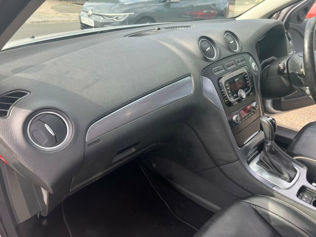 Ford Mondeo 1.6T Ecoboost Titanium X Euro 5 Brown #34
