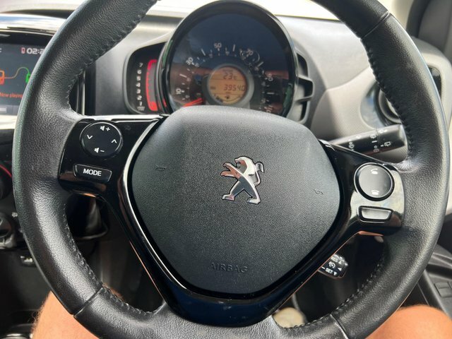 Peugeot 108 1.0 72 Allure 2021 White #38