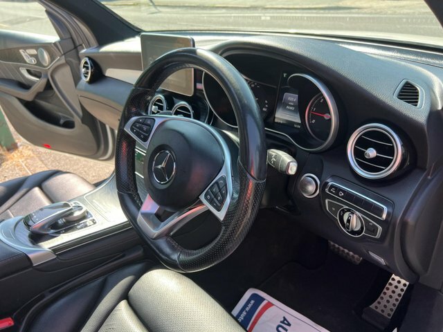 Mercedes-Benz GLC Class Mercedes-benz Glc 220 D 4Matic Sport Pr Estate White #28