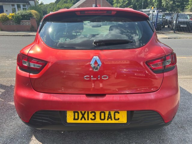 Renault Clio 1.1 Expression 16V 75 Bhp White #12
