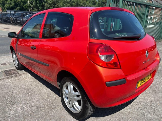 Renault Clio Diesel Red #3