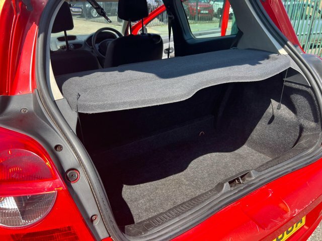 Renault Clio Expression 16V #23