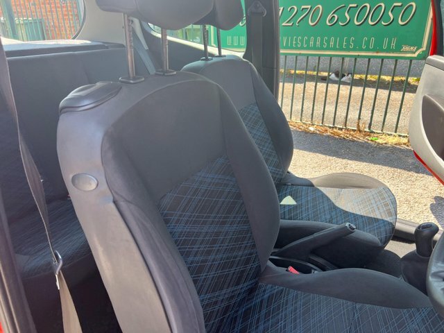 Renault Clio Expression 16V #19