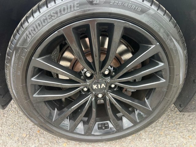 Kia Stinger 3.3 T-gdi Gt S Red #15