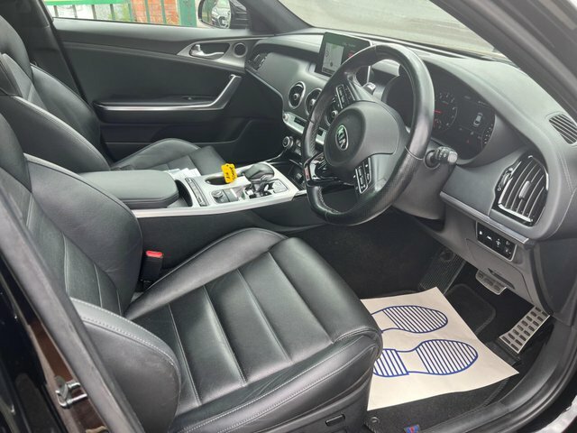 Kia Stinger Stinger Gt-line Isg Black #4