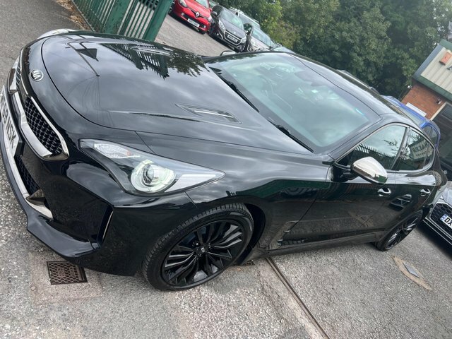 Kia Stinger 3.3 T-gdi Gt S Red #9
