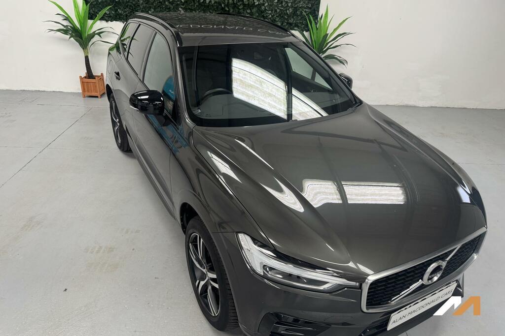 Volvo XC60 T4 Edition Black #7