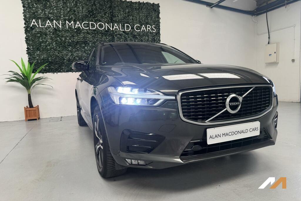 Volvo XC60 T4 Edition Black #8