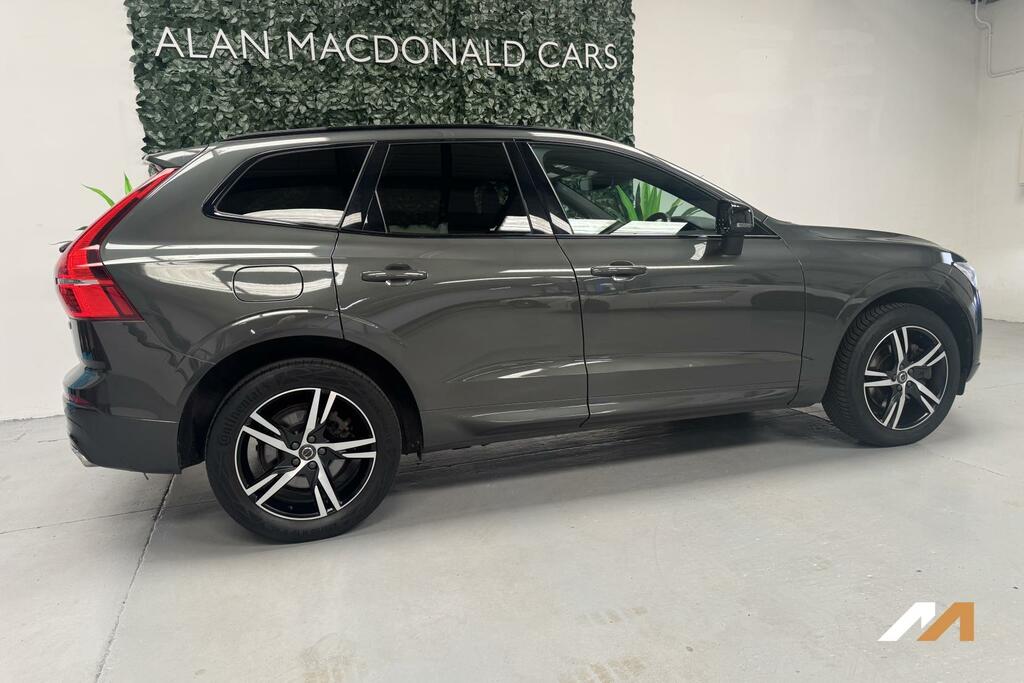 Volvo XC60 T4 Edition Black #12