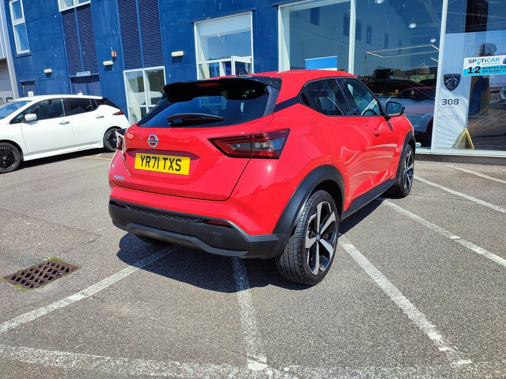 Nissan Juke 1.0 Dig-t 114 Tekna YR71TXS Red #6