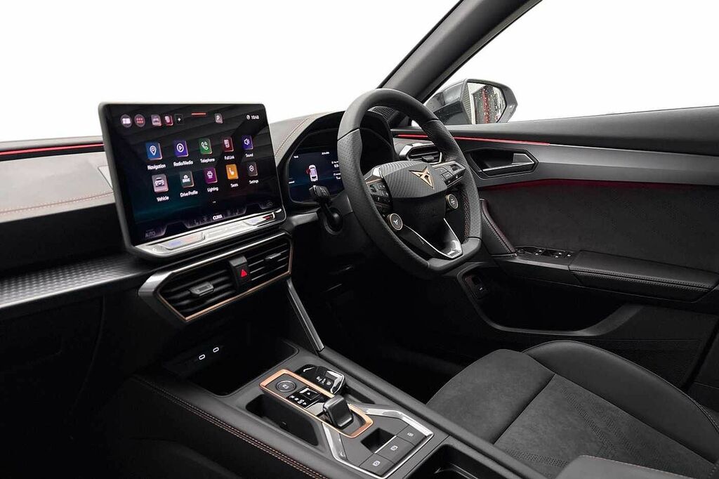 Cupra Formentor 1.5 Etsi 150 V2 Dsg KR26LZU White #2