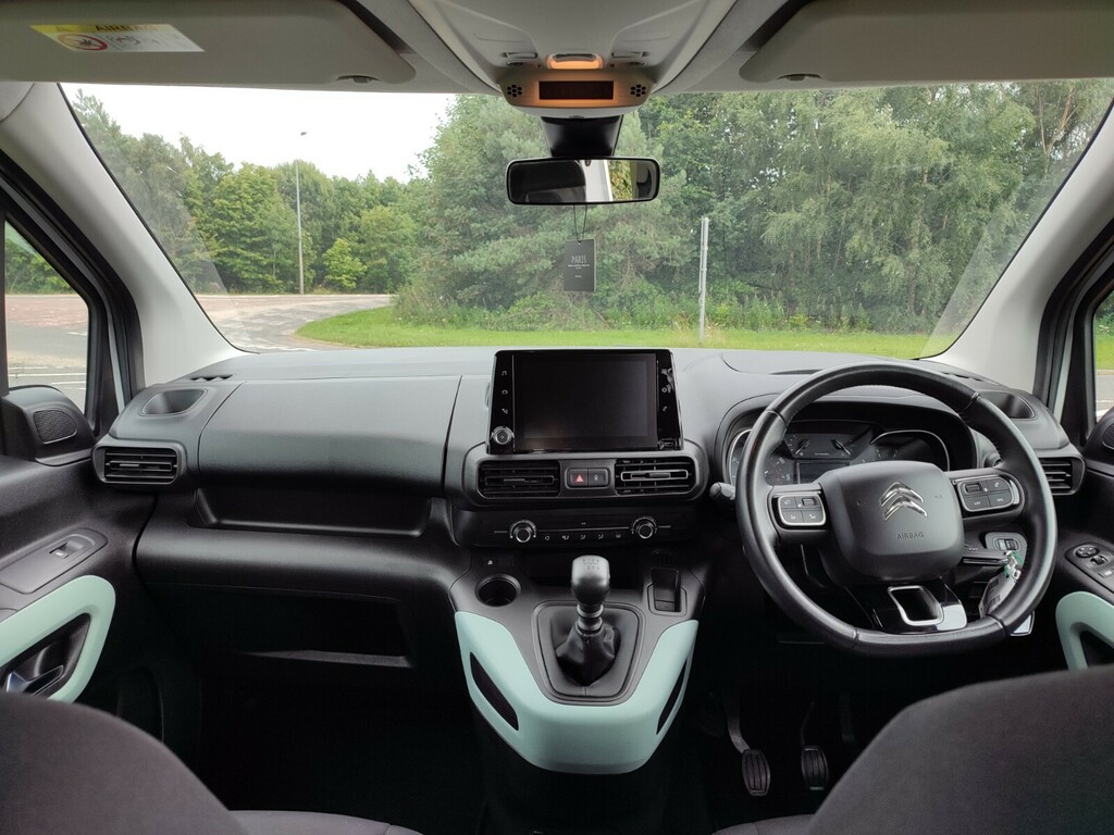 Citroen Berlingo 1.2 Puretech Feel M White #6