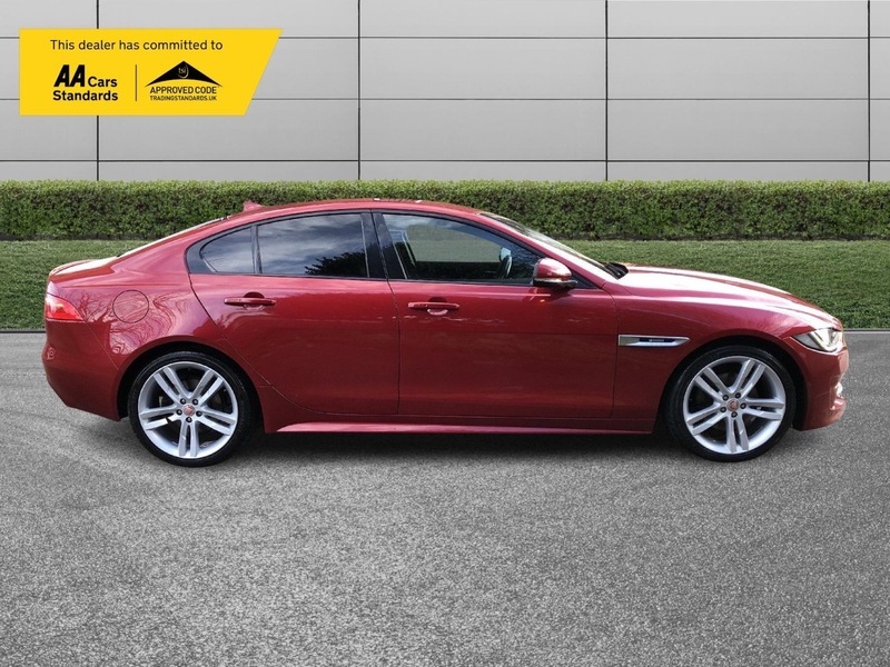 Jaguar XE R-sport Red #2