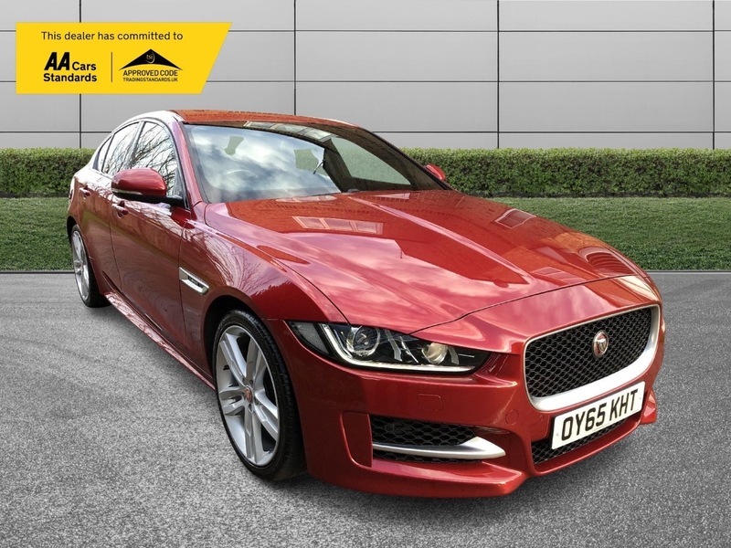 Jaguar XE R-sport Red
