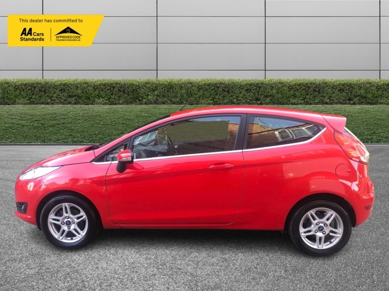 Ford Fiesta Zetec Red #6