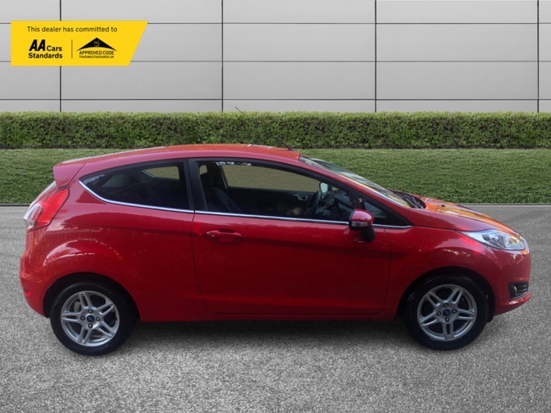 Ford Fiesta Zetec Red #2