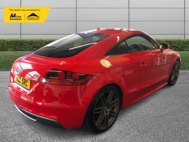 Audi TT Tdi Quattro Black Edition Red #3