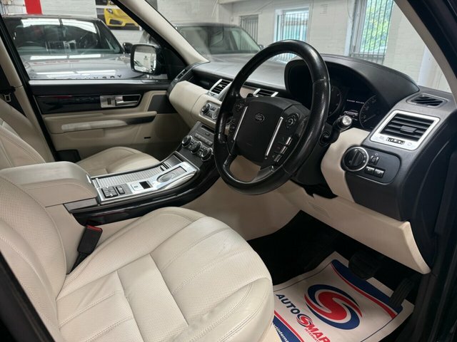 Land Rover Range Rover Sport 3.0L Tdv6 Hse 245 Bhp Grey #16