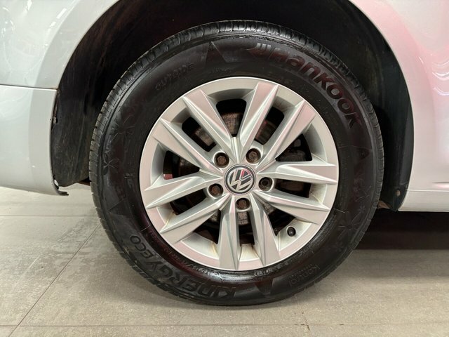 Volkswagen Caddy Mpv White #14