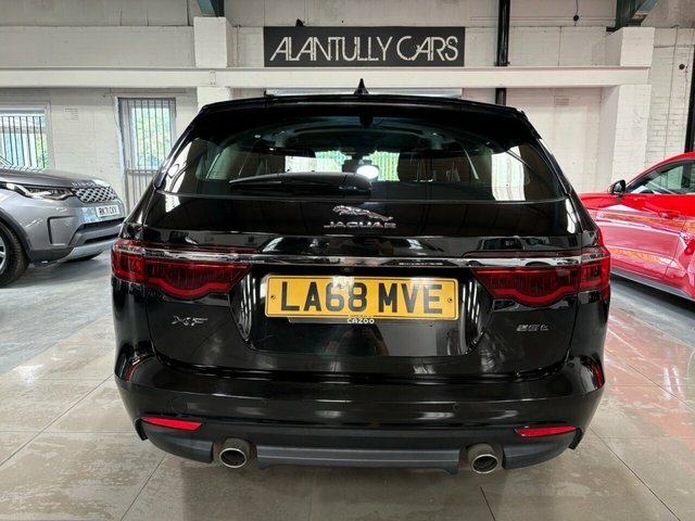 Jaguar XF 2019 2.0I Portfolio Gpf Sportbrake Black #3