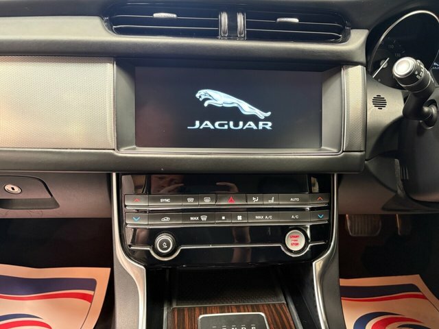 Jaguar XF Portfolio White #20