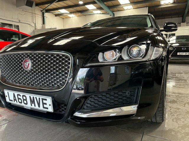 Jaguar XF Portfolio White #9