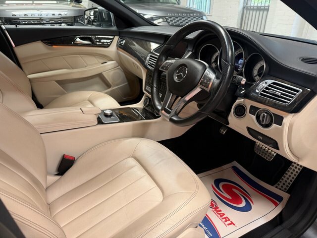 Mercedes-Benz CLS Coupe Black #16