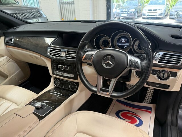 Mercedes-Benz CLS Coupe Black #17