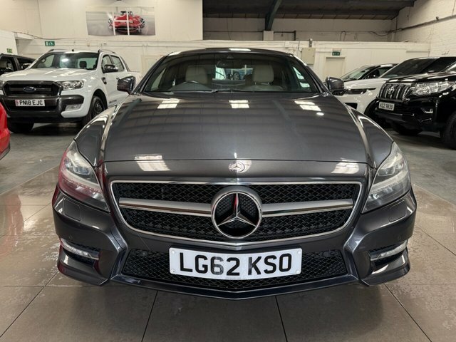 Mercedes-Benz CLS 2012 2.1 Cls250 Cdi Blueefficiency Sport Coupe Grey #3