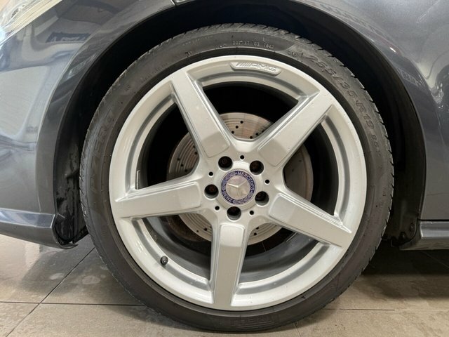 Mercedes-Benz CLS Coupe Black #12
