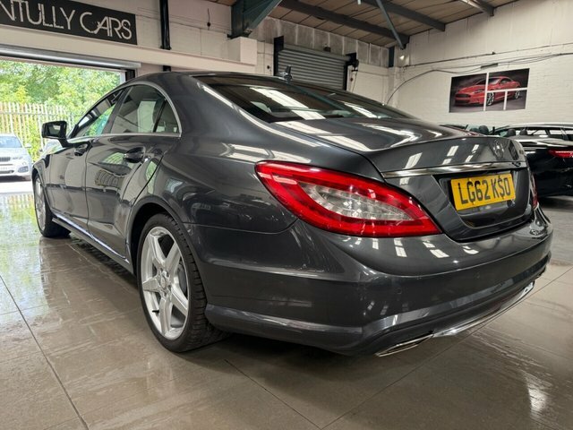 Mercedes-Benz CLS 2012 2.1 Cls250 Cdi Blueefficiency Sport Coupe Grey #5