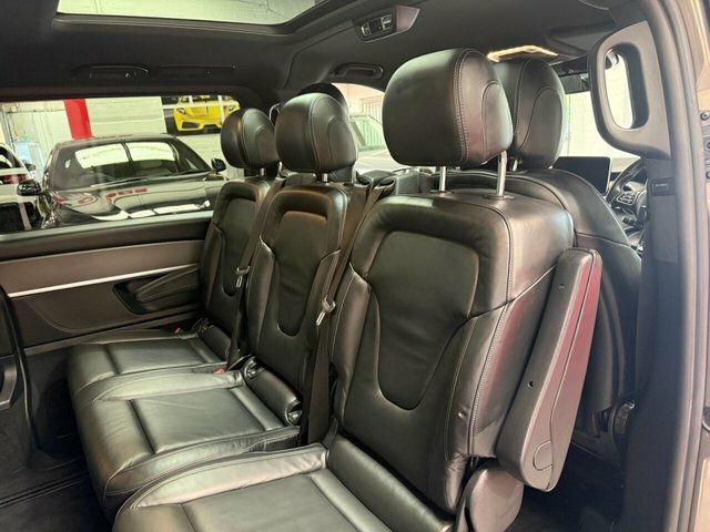 Mercedes-Benz V Class V 220 D Amg Line Silver #24