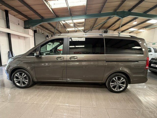 Mercedes-Benz V Class V 220 D Amg Line Silver #7