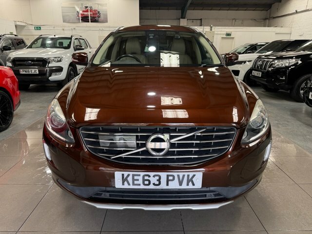 Volvo XC60 2025 2.0 T5 Se Lux Nav Suv Euro 6 Brown #3