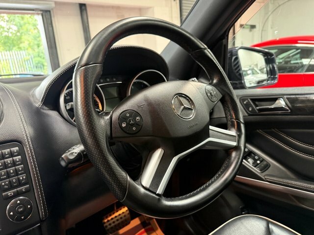 Mercedes-Benz M Class Estate  #31