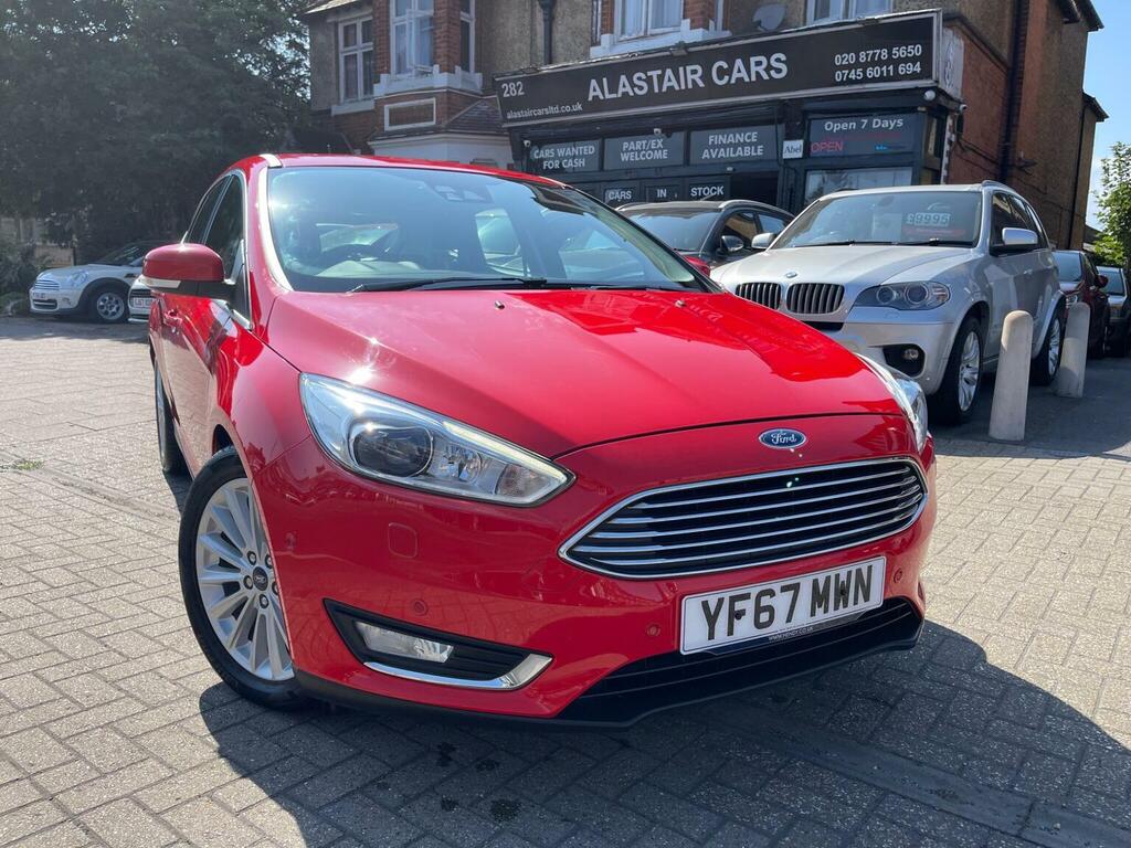 Ford Focus Hatchback 1.0T Ecoboost Titanium X Euro 6 Ss Red