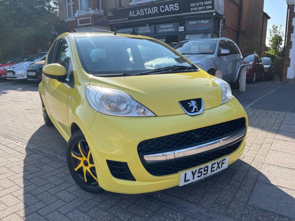 Peugeot 107 1.0 12V Urban Euro 4 Yellow
