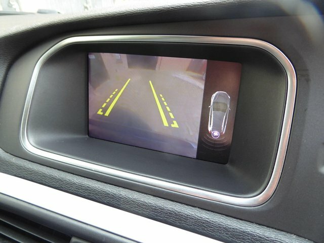 Volvo V40 Cross Country T3 Pro Red #15
