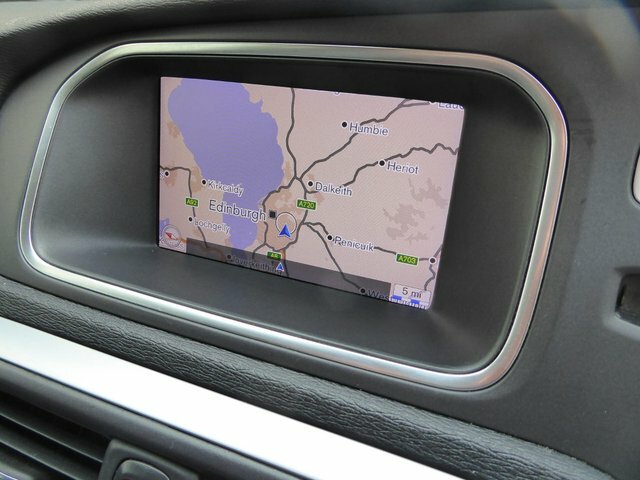 Volvo V40 Cross Country T3 Pro Red #14