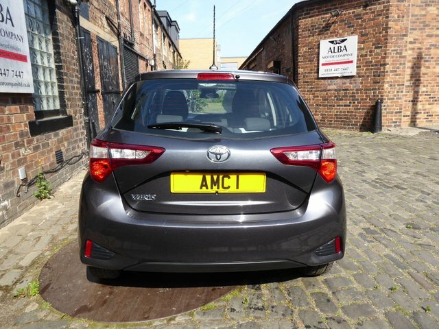 Toyota Yaris 1.5 Vvt-i Icon Cvt Grey #5