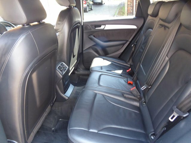 Audi Q5 Suv White #20