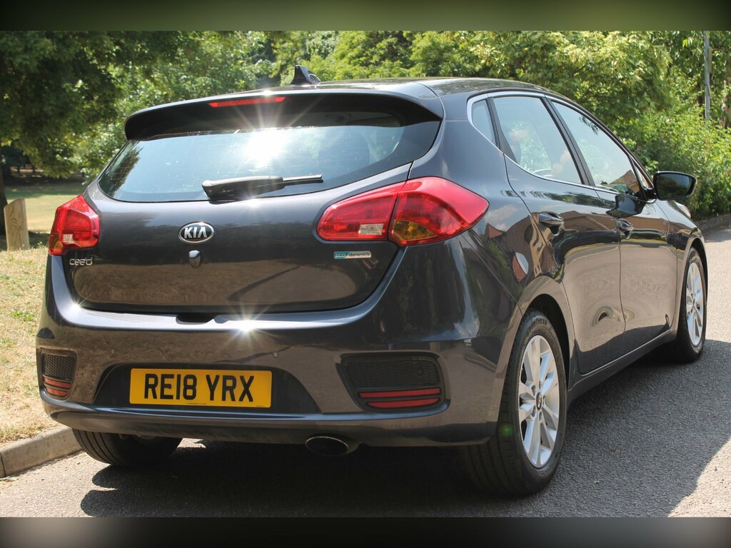 Kia Ceed 1.6 Gdi 2 Hatchback Euro 6 Ss Silver #4