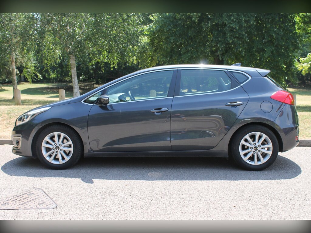 Kia Ceed 1.6 Gdi 2 Hatchback Euro 6 Ss Silver #2