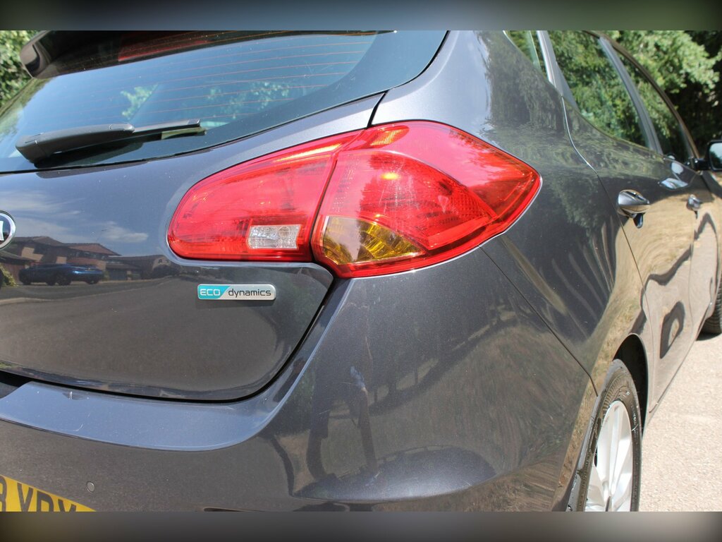 Kia Ceed Estate 1.0 T-gdi Eco 2 Sportswagon Euro 6 Ss Black #15