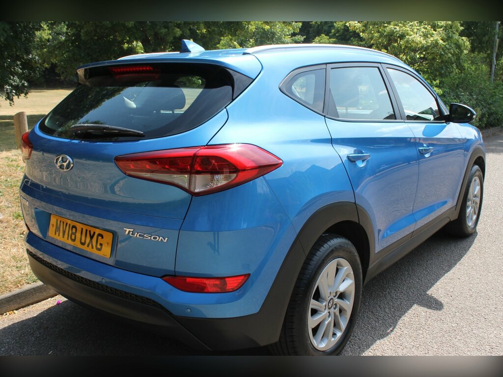 Hyundai Tucson 1.6 Gdi Blue Drive Se Nav Suv Eu MV18UXG Blue #6