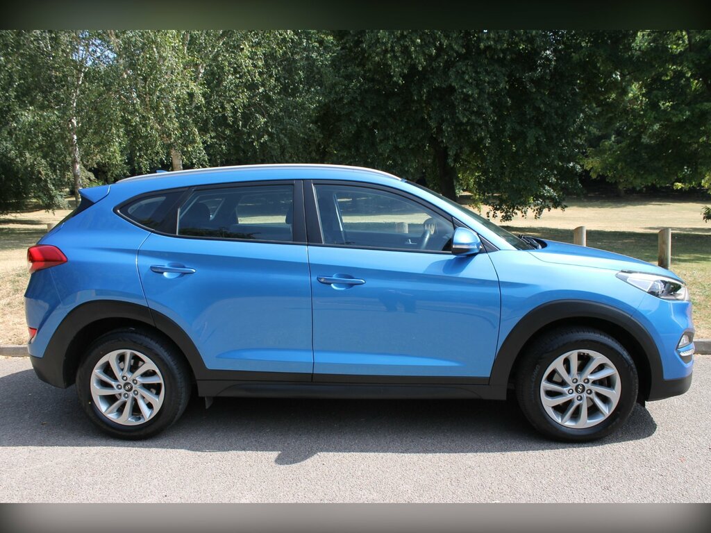Hyundai Tucson 1.6 Gdi Blue Drive Se Nav Suv Eu MV18UXG Blue #5