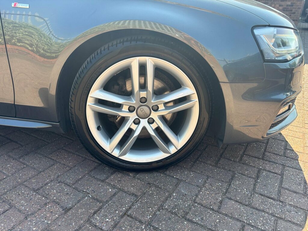 Audi A4 2.0 Tdi S Line Euro 5 Ss Grey #4
