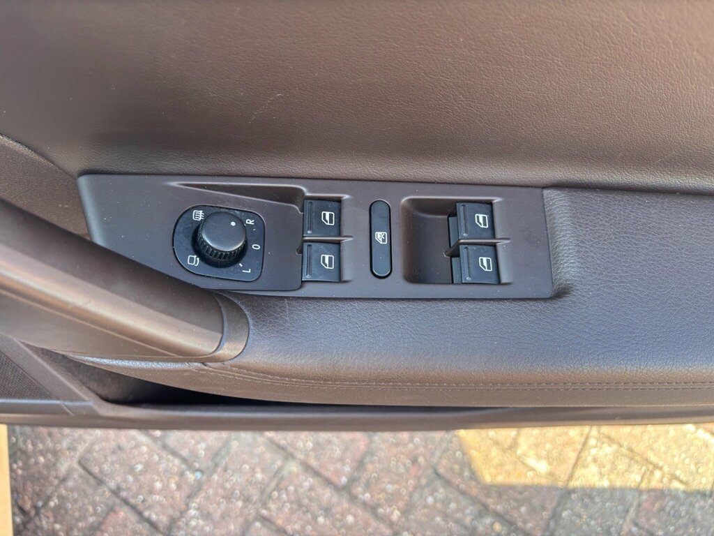 Volkswagen Passat Tdi Bluemotion Tech S Silver #29