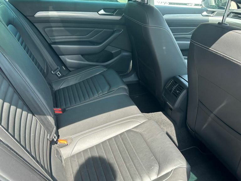 Volkswagen Passat 1.4 Tsi 13Kwh Gte Saloon Plug-in Hybrid Grey #14