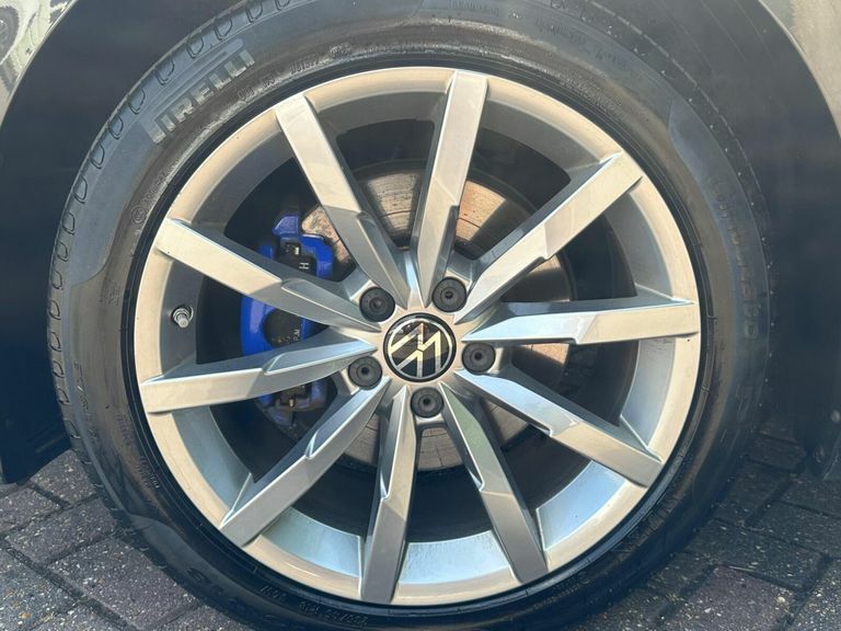 Volkswagen Passat 1.4 Tsi 13Kwh Gte Saloon Plug-in Hybrid Grey #17